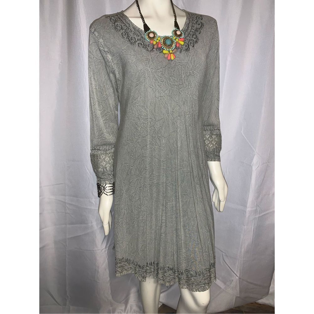 NWT VENUS IMPORTS EMBROIDERED‎ SAGE GREEN RAYON DRESS S/M - Picture 2 of 10